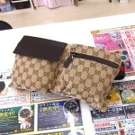 ボディバッグ