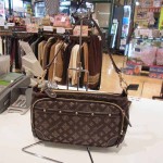 8-6クリスチャンオリビエ財布